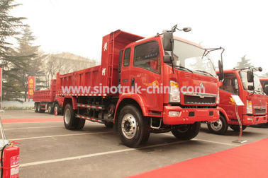 12 HOWO 4×2 ελαφριών καθήκοντος τόνοι φορτηγών απορρίψεων με το μέτωπο 105HP EuroIII που ανυψώνει 6 ρόδες