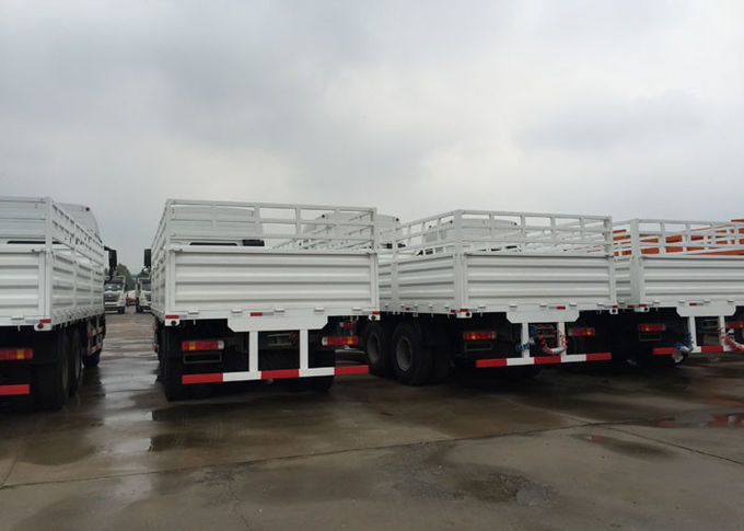 Εμπορικά φορτηγά φορτίου 25 - 30 τόνοι ευρώ 2 266 LHD/RHD - όχημα φορτηγών 371HP