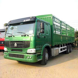 Πράσινα 6 X 4 βαρέων καθηκόντων φορτηγά 371HP 40 τόνοι μια φόρτωση κρεβατιών για να μεταφέρει το φορτίο