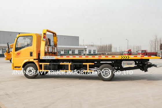 SINOTRUK HOWO ελαφριές ρόδες φορτηγών 4x2 6 Wrecker καθήκοντος επίπεδης βάσης