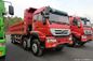Tipper άμμου SINOTRUK SWZ 8x4 φορτηγό ειδικό στους μπροστινούς άξονες κόκκινου χρώματος HF12 για 55 τόνο